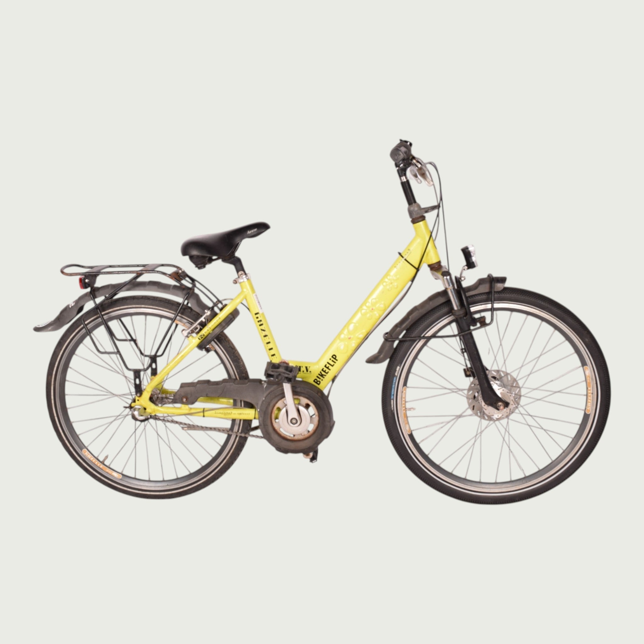 Gazelle 26-inch bicycle - For ages 10 to 12 - Yellow