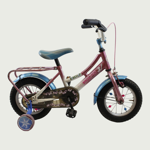 12.35 - BikeFlip, 12 inch, kinderfiets, roze, wit, blauw, spaakkralen, terugtraprem, handrem, geen versnellingen, kabelslot