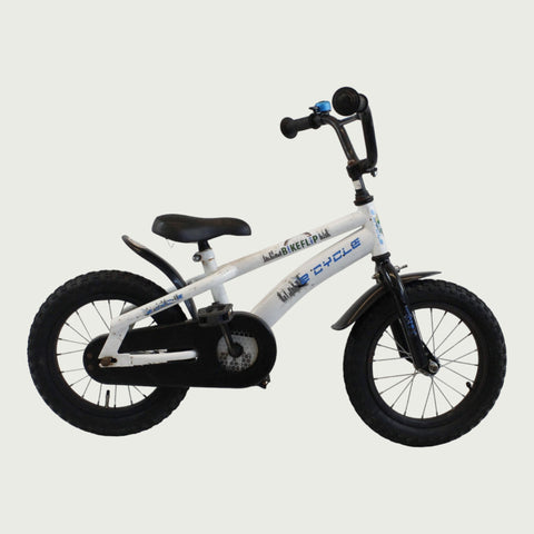 14.1 -BikeFlip, 14 inch kinderfiets, wit, stadsdesign, skyline, terugtraprem, kabelslot, stedelijke stijl, geen versnellingen