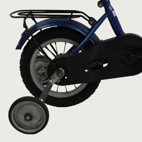 12.88 - BikeFlip, 12 inch kinderfiets, blauw, terugtraprem, handrem, geen versnellingen, kabelslot, zijwieltjes optioneel