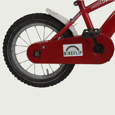 14.22 - BikeFlip, 14 inch fiets, rode Cars fiets, terugtraprem, handrem, geen versnellingen, kabelslot