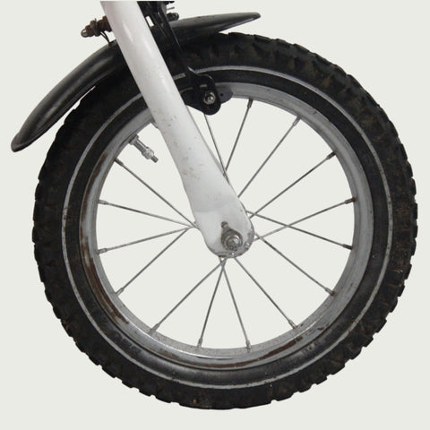 14.22 - BikeFlip, 14 inch fiets, rode Cars fiets, terugtraprem, handrem, geen versnellingen, kabelslot