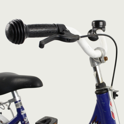 12.21 - BikeFlip, 12 inch, lengte kind: 85-100 cm, terugtraprem, handrem, geen versnellingen, kabelslot, blauw fiets