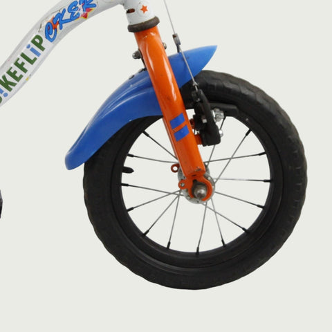 12.103 - BikeFlip, 12 inch fiets, zijwieltjes, handige houvast, terugtraprem, kabelslot, 85-100 cm kind, kledingmaat 86-98