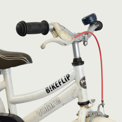 12.168 - BikeFlip, 12 inch Volare fiets, witte fiets, kinderfiets, terugtraprem, handrem, zijwieltjes, kabelslot