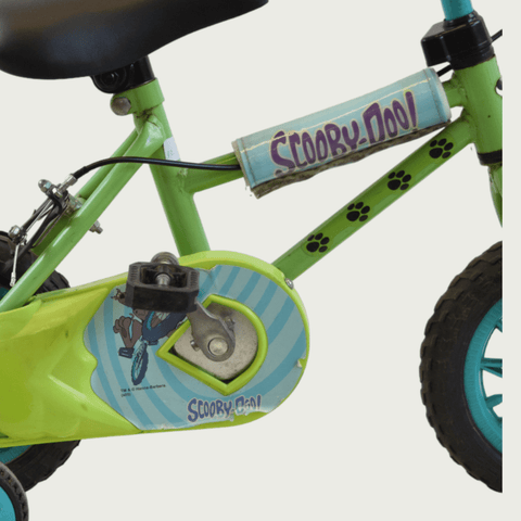 12.169 - BikeFlip, 12 inch groene fiets, kinderfiets, groene fiets, terugtraprem, handrem, zijwieltjes, kabelslot