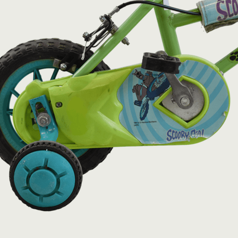 12.169 - BikeFlip, 12 inch groene fiets, kinderfiets, groene fiets, terugtraprem, handrem, zijwieltjes, kabelslot