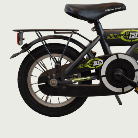 12.176 - BikeFlip, kinderfiets, 12 inch fiets, veelkleurige fiets, terugtraprem, handrem, kabelslot, kinderfiets veelkleurig