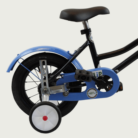 12.118, BikeFlip, 12 inch refurbished kinderfiets, terugtraprem,, kabelslot, zwarte kleur, optionele zijwieltjes