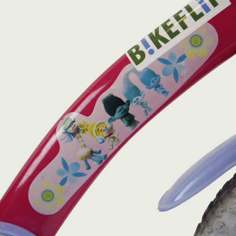 14.28 - BikeFlip, 14 inch fiets, kleurrijke fiets, mandje voorop, terugtraprem, handrem, geen versnellingen, kabelslot