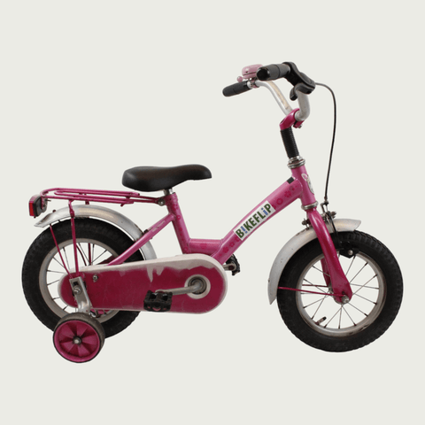 12.119, BikeFlip, 12 inch roze kinderfiets, terugtraprem, handrem, geen versnellingen, kabelslot, optionele zijwieltjes,fiets