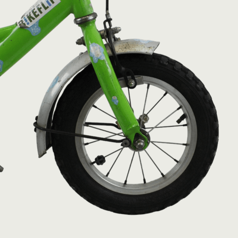 12.6 - BikeFlip, kinderfiets, 12 inch, groene fiets, terugtraprem, handrem, zijwieltjes, kabelslot, stevig, lichtgewicht