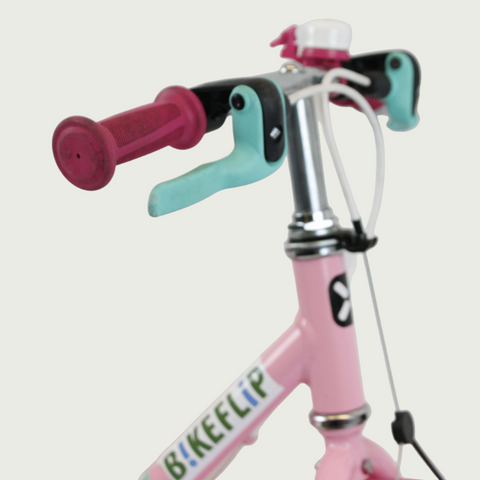 14.30 - BikeFlip, 14 inch fiets, unicorn design, handremmen, geen versnellingen, kabelslot, roze kinderfiets