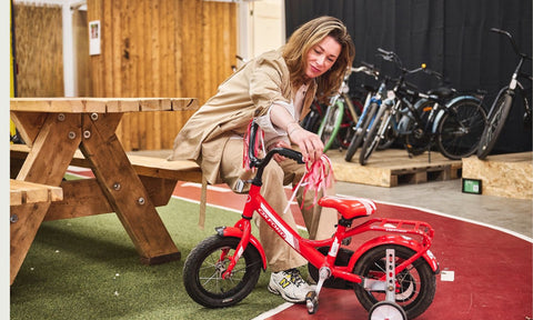 Top 10 accessoires die kinderfietsen leuk én veilig maken - BikeFlip