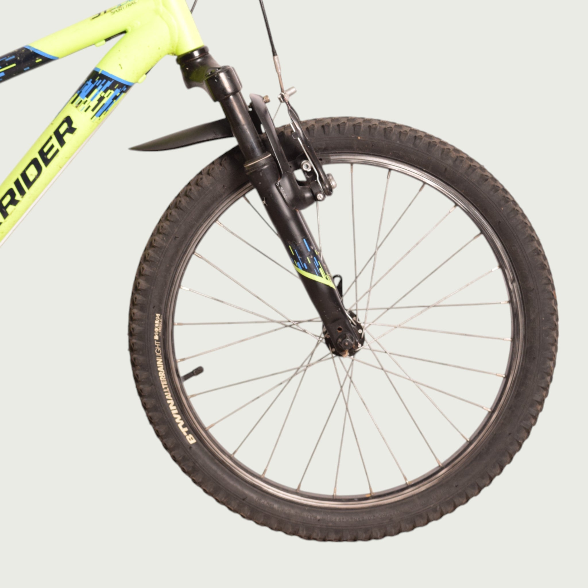Rockrider mountainbike 20 inch geel Leeftijd 7 en 8 jaar - BikeFlip