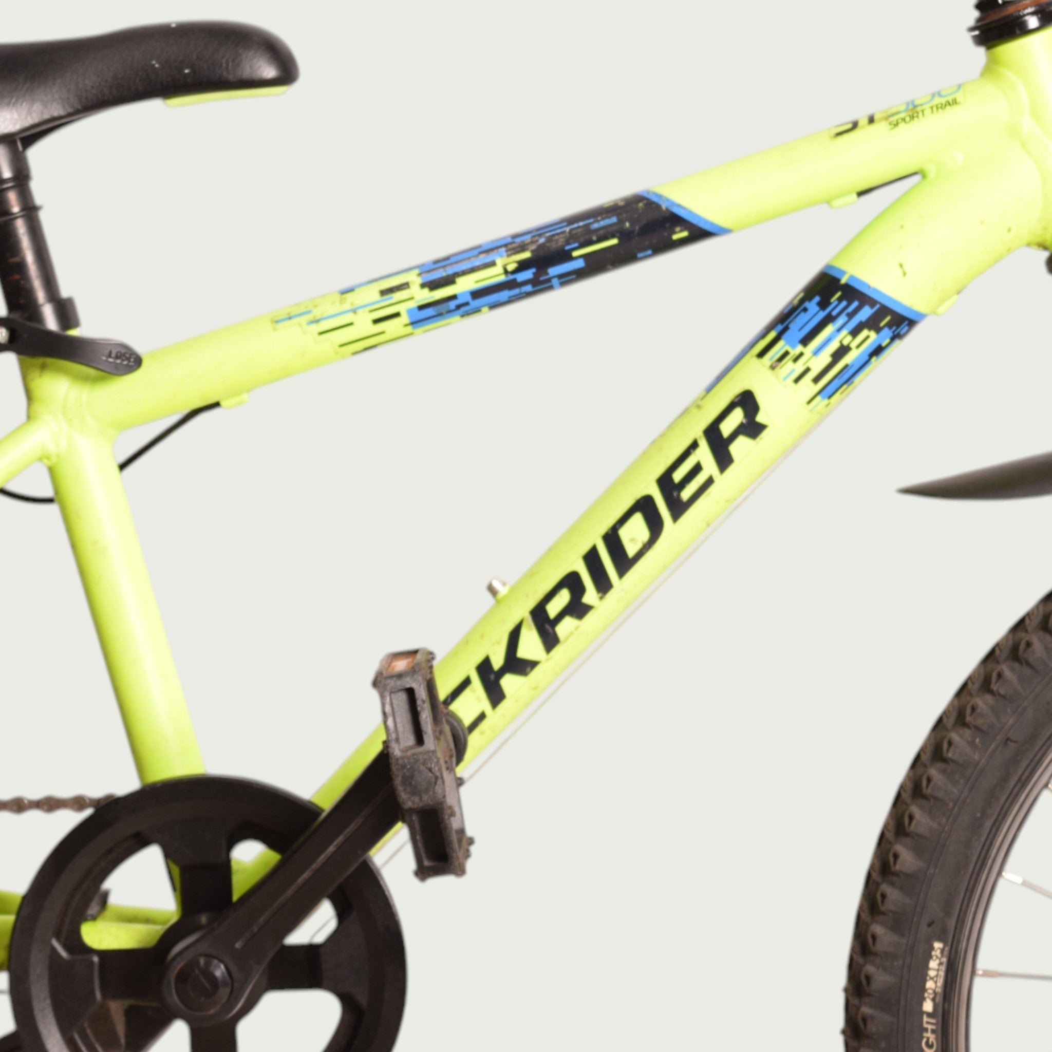 Rockrider mountainbike 20 inch geel Leeftijd 7 en 8 jaar - BikeFlip