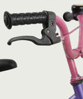 12.41 - BikeFlip, kinderfiets, 12 inch, rode fiets, terugtraprem, handrem, geen versnellingen, kabelslot, zijwieltjes