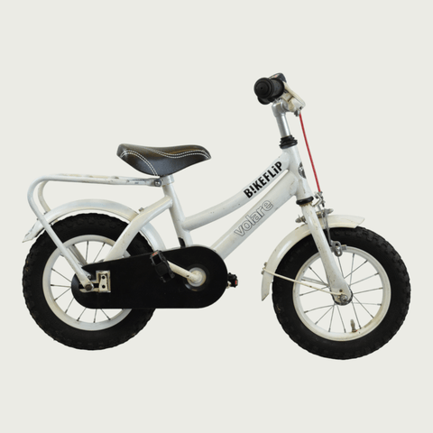 12.168 - BikeFlip, 12 inch Volare fiets, witte fiets, kinderfiets, terugtraprem, handrem, zijwieltjes, kabelslot