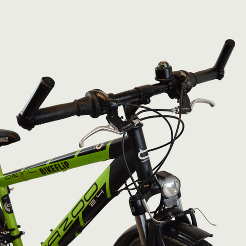 yazoo crossbike Yazoo 24-inch bike in green for 9- and 10-year-olds