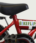 12.125 - BikeFlip, 12 inch kinderfiets, Loekie fiets, rode kinderfiets, terugtraprem, handrem, peuterfiets, kabelslot