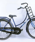 26.132 - BikeFlip, 26 inch omafiets met voordrager, terugtraprem, ringslot, siliconen verlichting, zwart met blauwe accenten