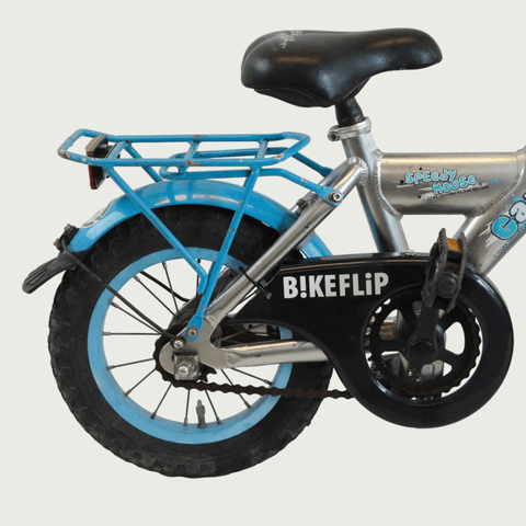 12.150 - BikeFlip, 12 inch kinderfiets, Gazelle fiets, blauwe kinderfiets, avontuurlijke fiets, terugtraprem, handrem