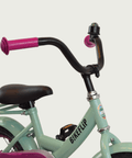 12.162 - BikeFlip, Poedercoat Premium, 12 inch fiets, kinderen 3-4 jaar, groene fiets, terugtraprem, kabelslot