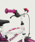 12.133 - BikeFlip, 12 inch kinderfiets, witte kinderfiets, paarse kinderfiets, hartjes fiets, handremmen, zijwieltjes